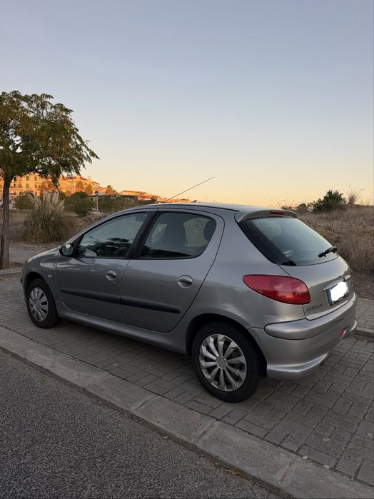 Peugeot 206 1.4 hdi 2003 — photo 4