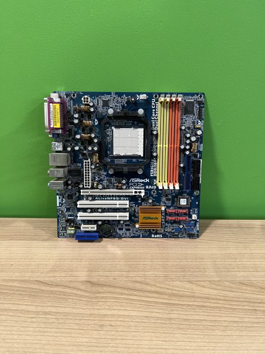 Материнская плата ASRock ALiveNF6G - DVI AM2