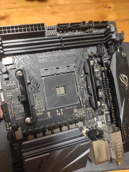 ROG Strix b450-I gaming