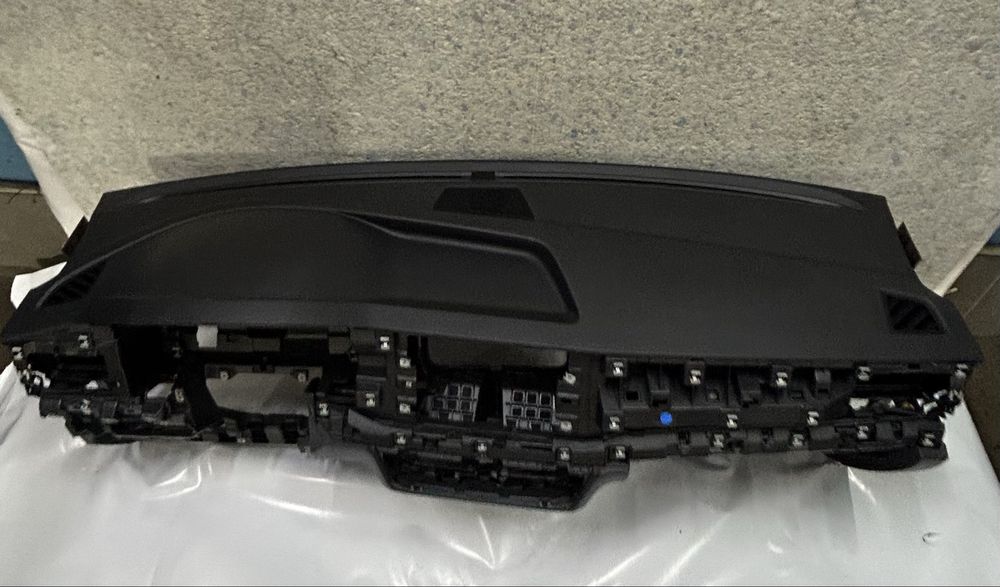 Торпедо Панель Airbag Vw Taos Таос США (21-24) USA 2GJ857003CFLG