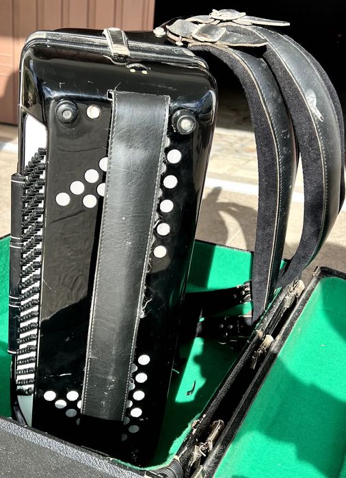 Acordeão Hohner (teclas)