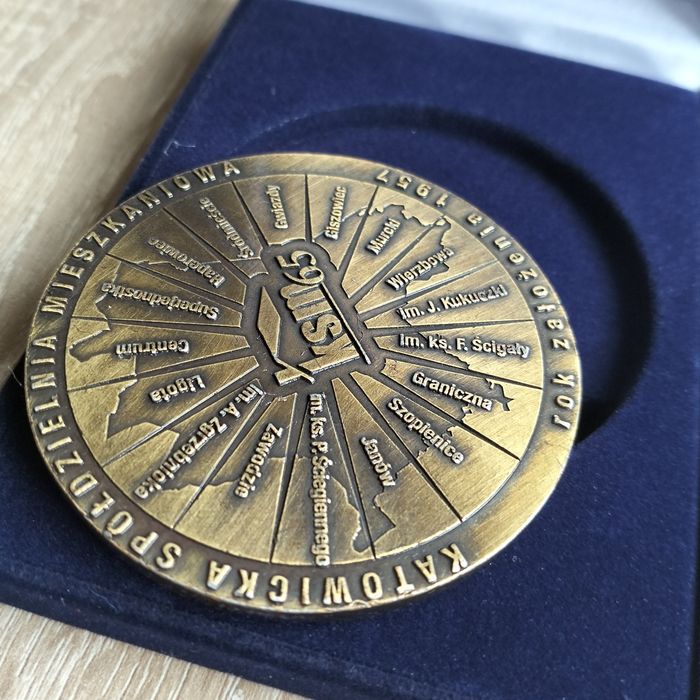 Stary medal KSM...