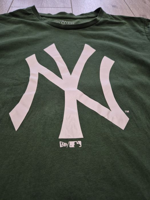 Футболка New Era New York Yankees,L