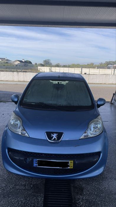Peugeot 107 1.0 Urban (5 Portas) – 2006 – Muito Económico e Fiável