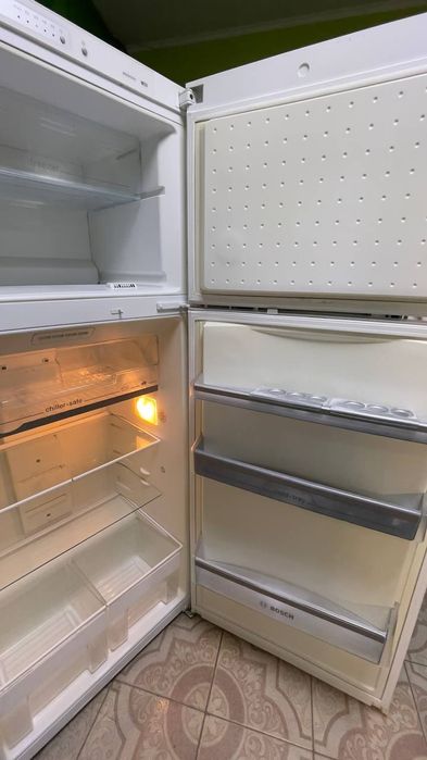 Холодильник б/в Bosch No Frost mod.KDN36X03