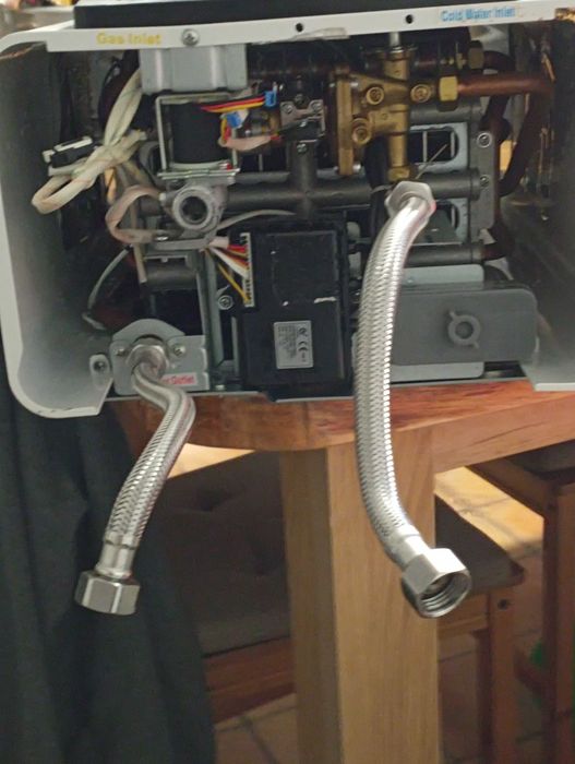 Esquentador Consul como Novo