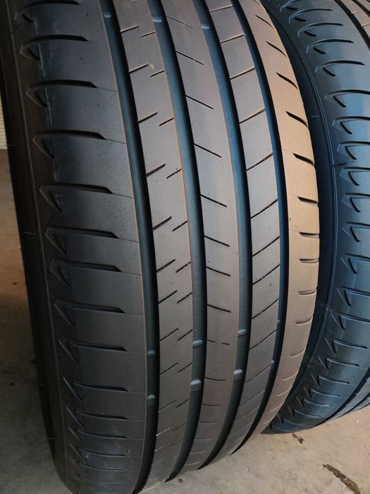 2шт R19 245 50 літні шини Bridgestone Alenza 001 добрий стан