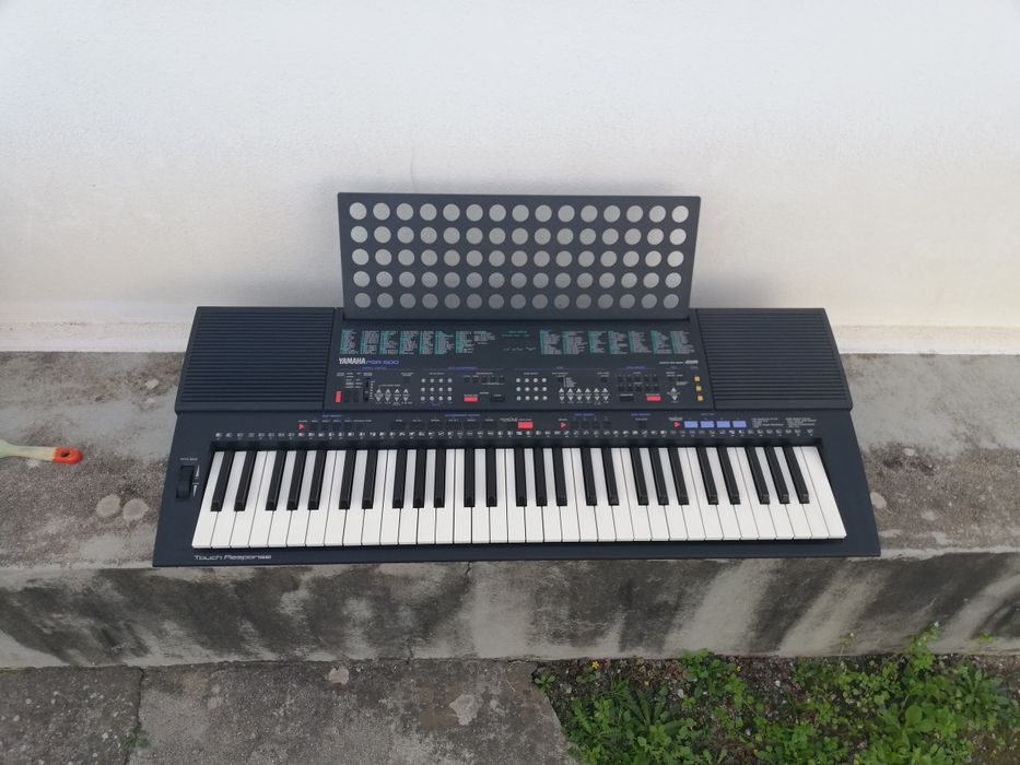 Yamaha PSR 500 Teclado Eletrónico