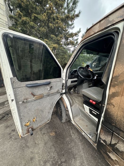 Бус Инкасатор LT35