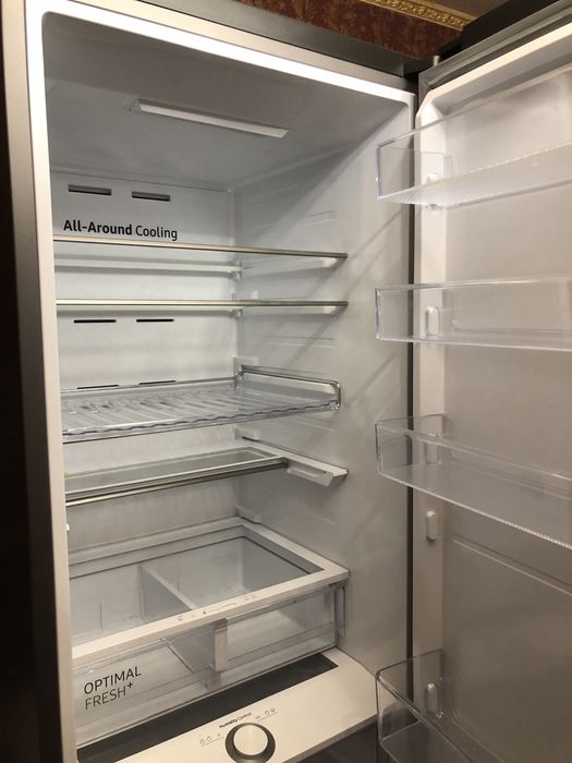 Холодильник Samsung rb38t676fb1