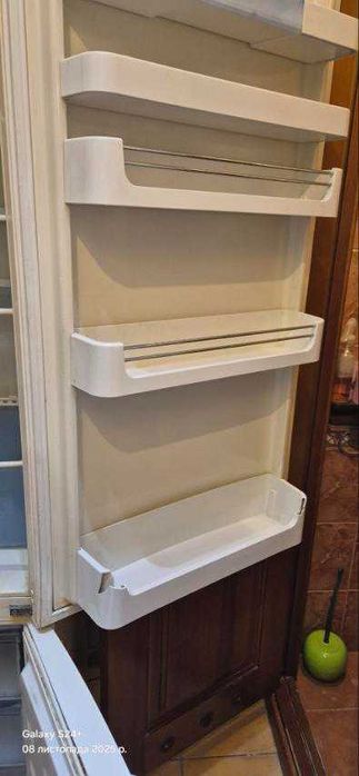 Bosch холодильник (kgs3910/03)