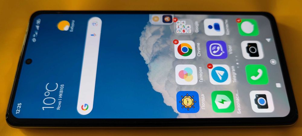 Xiaomi 11T 8/256 в стані нового.