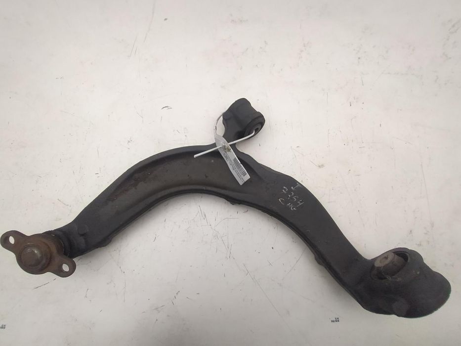 Braço Suspensão Inferior Frente Esquerdo Volkswagen T5