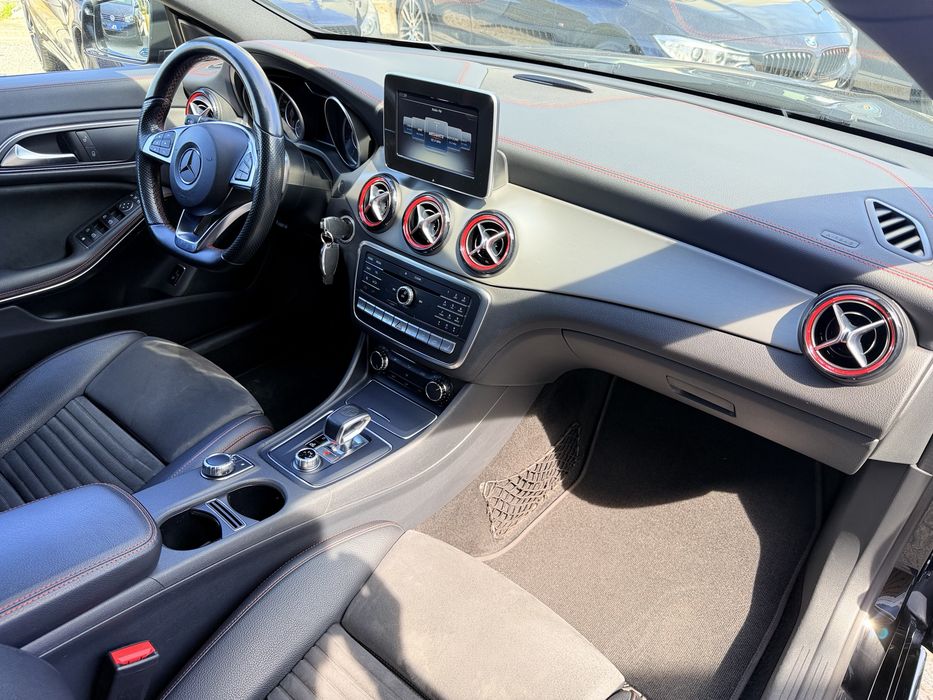 Mercedes CLA 45 AMG 381cv