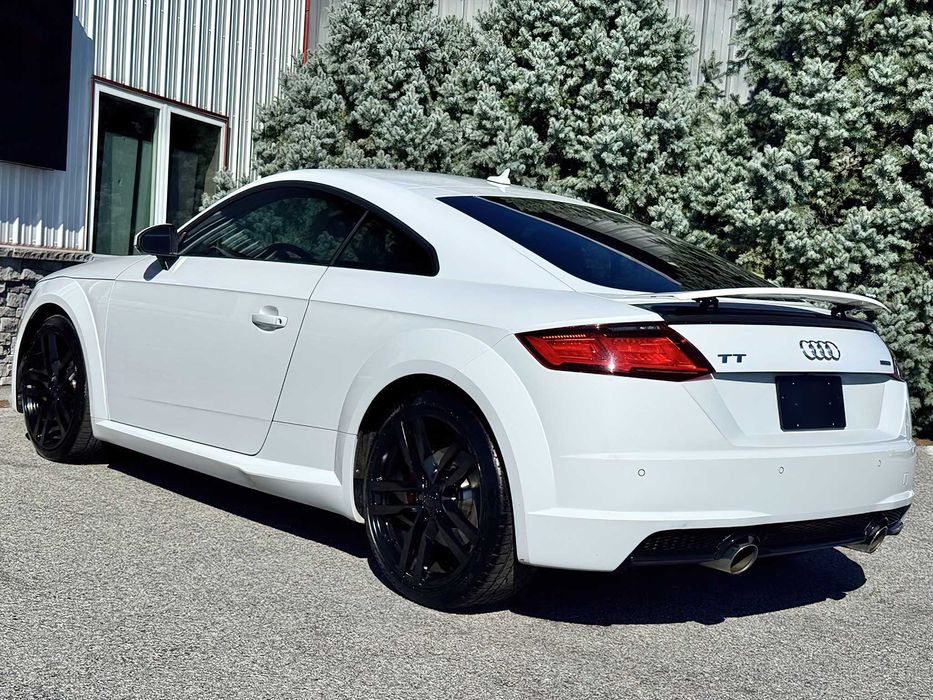 Audi TT Quattro      2018