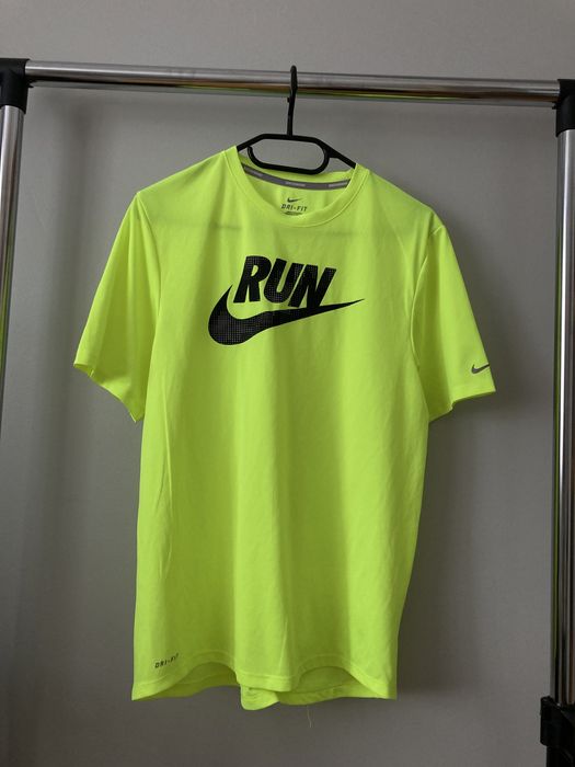 Koszulka do biegania nike
