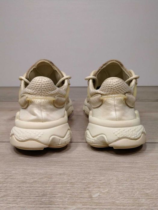Кросівки adidas ozweego 38р