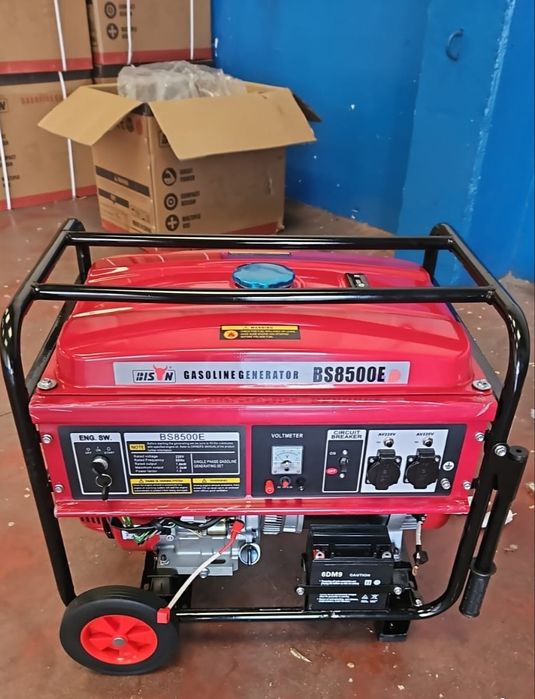 Генератор  BISON. 8500.  7.5квт.