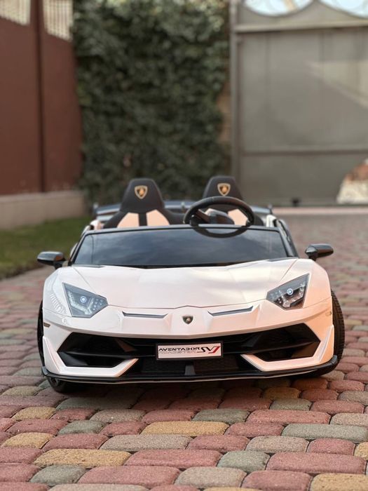Дитяче авто Авто на акумуляторі Lamborghini Aventador В наявності Діти