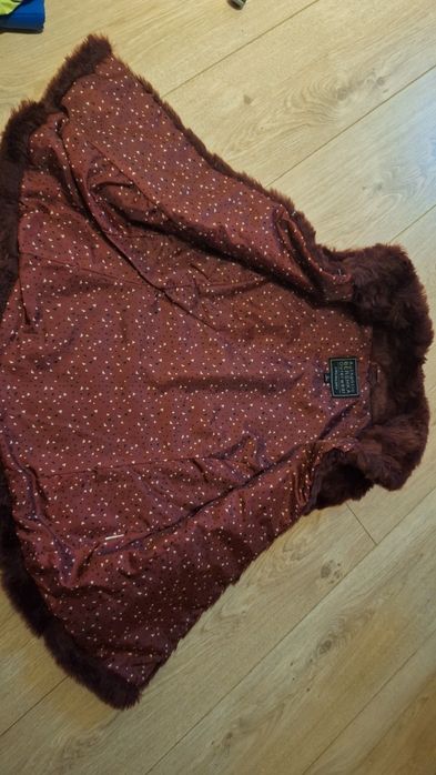 Kamizelka futerkowa, futerko Bershka