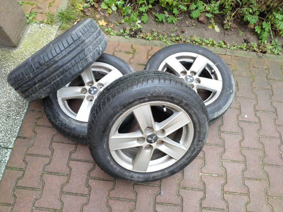 FELGI MITSUBISHI 16" 114.3X5 otw.67.1