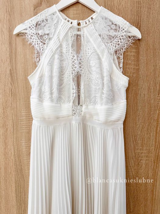 Suknia ślubna LF 1011 plisowana plisy koronkowa prosta POPRAWKI GRATIS