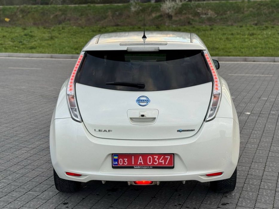 Nissan Leaf 30 kWh 10/12 ElectroCar Electro Auto