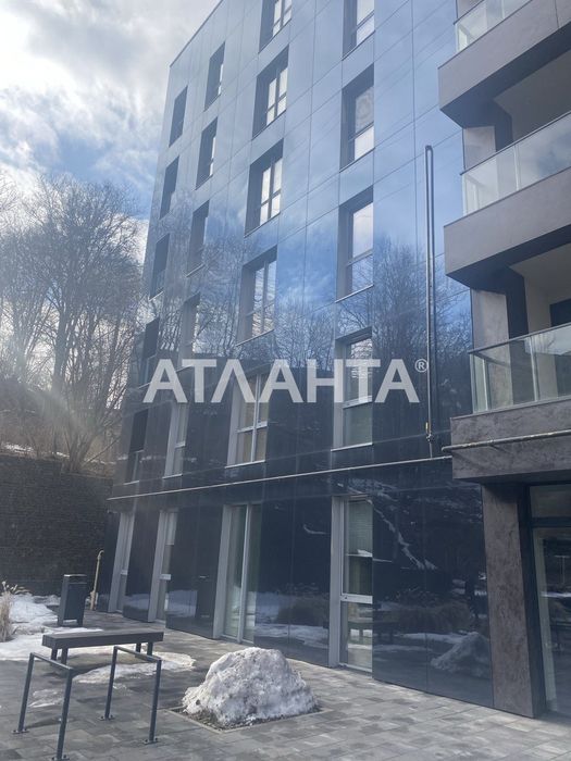 Продаж двохкімнатна квартири  бізнес-класу Silver Flow (м. Львів)