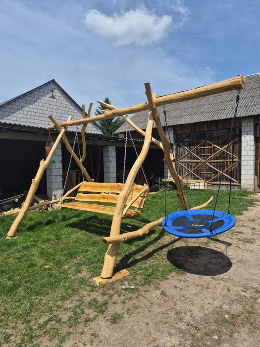Sprzedam bardzo ładną huśtawke