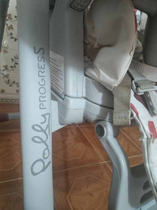 Cadeira da "papa" chicco