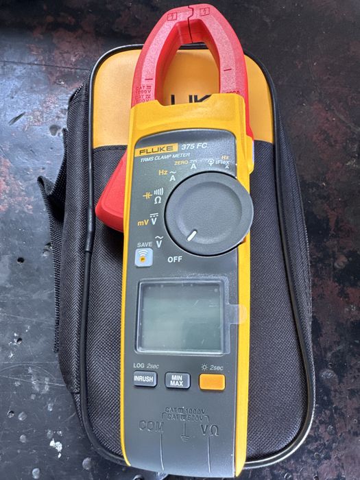Fluke375 FC Bezprzewodowy miernik cęgowy 600 A AC/DC True RMS.
