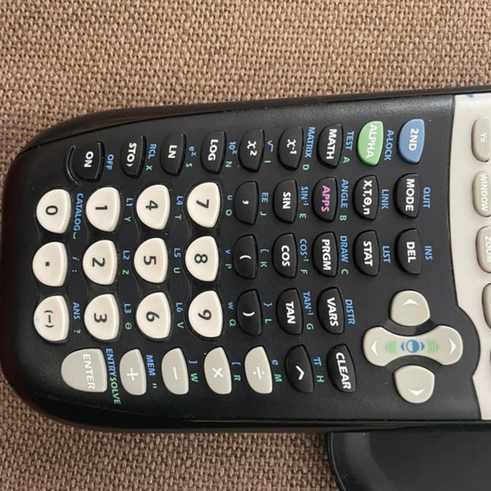 Calculadora Texas TI-84 Plus