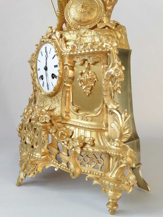 Бронзовий в позолоті камінний годинник XIX століття /LINET Aine Paris