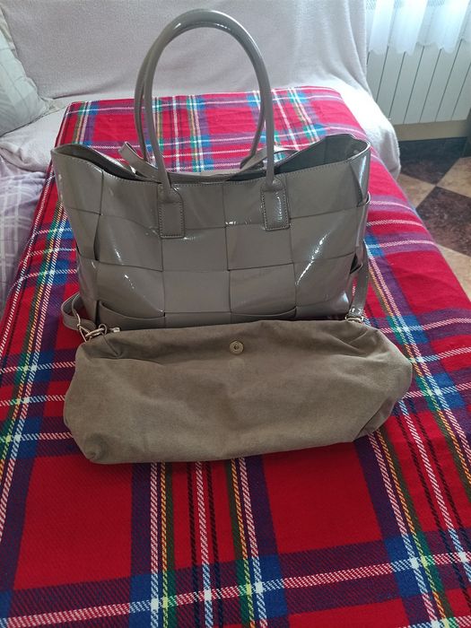 Продам сумку жіночу.