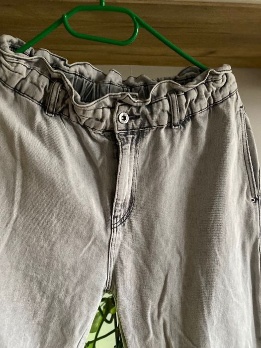 Spodnie jeans Zara rozmiar 40