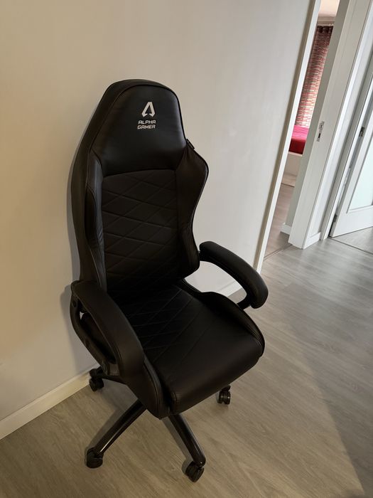 Cadeira Gaming Alpha Gamer Maya Black
