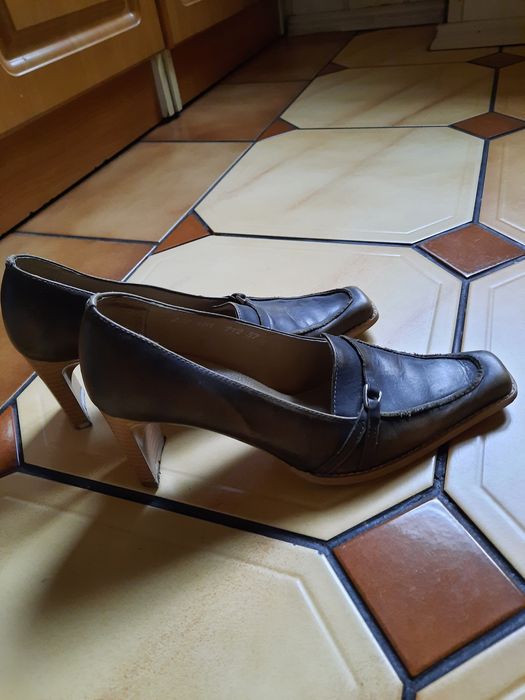 Buty Simona Luca roz 37 skóra