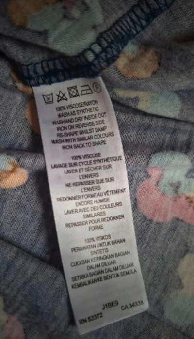 Sukienka z długim rękawem idealna na chłodniejsze dni 100 % wiskoza M