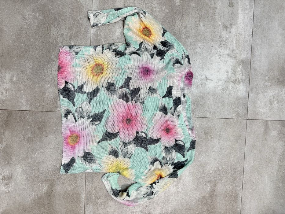 Sweterek nietoperz w kwiaty miętowy S Moda Italia