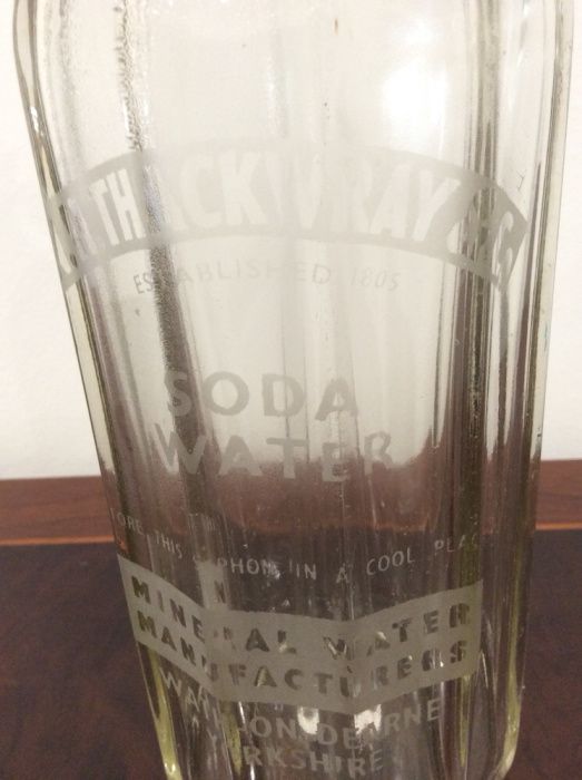 Garrafa sifão (bar)