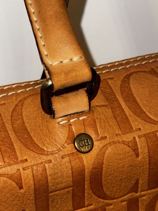 Mala Andy Carolina Herrera (CH) em Pele – Modelo Boston / Speedy