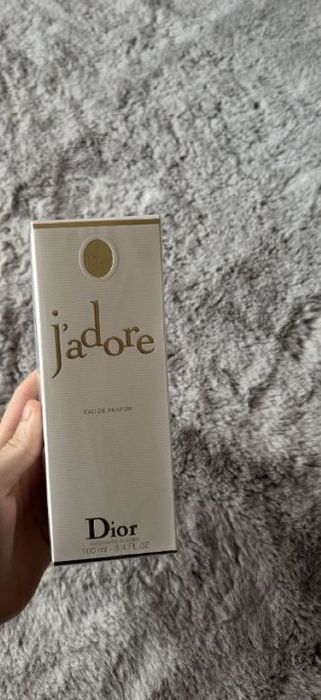 Perfume feminino j'adore