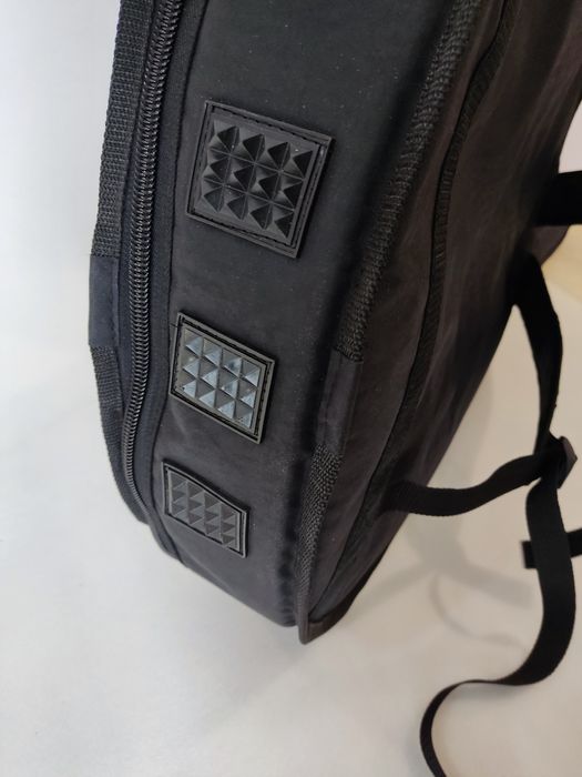 М'який, утеплений чохол для бандури. Пошито в Чернігові.