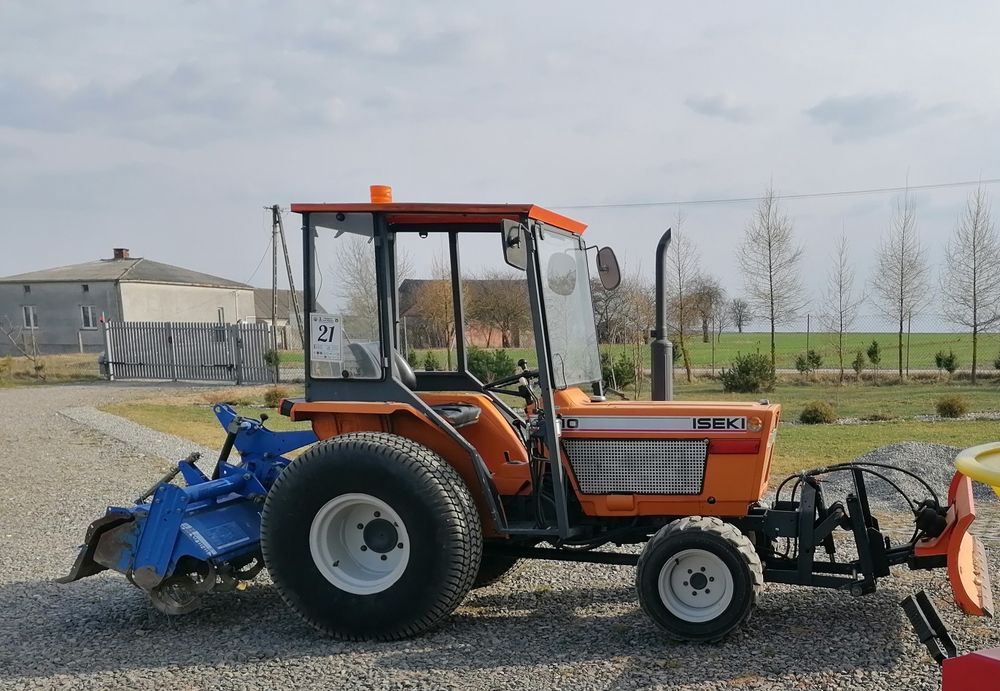 Traktorek iseki japoński glebogryzarka iseki, pług spych