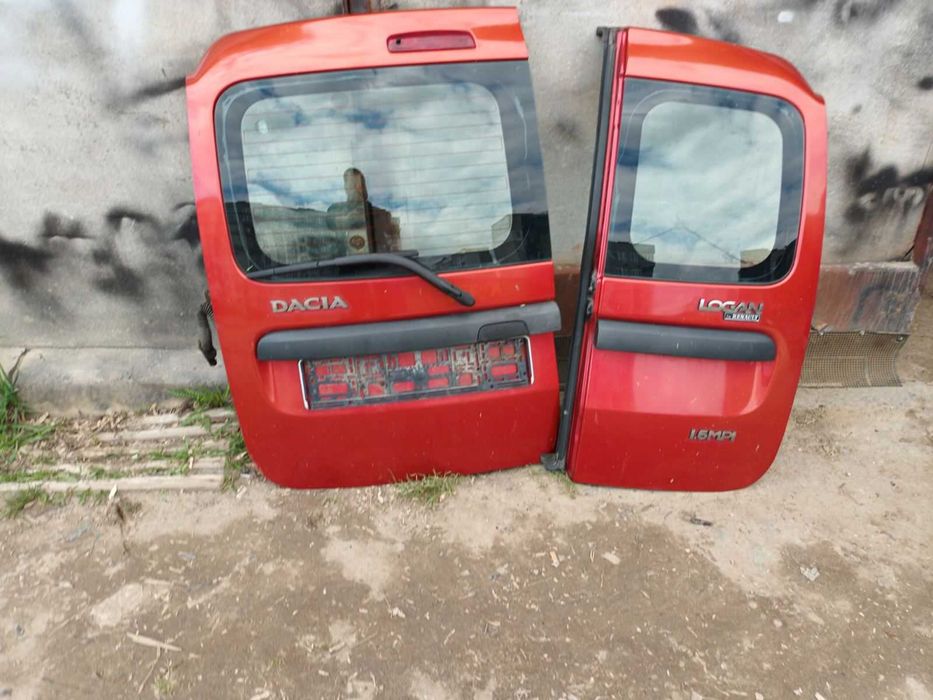 Дверь (Универсал) Dacia Logan MCV 06-12 (Дачя ) solenza sandero