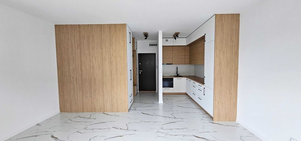 Mieszkanie/kawalerka 35 m² po generalnym remoncie- Bezpośrednio | Ząbki | Duży balkon 10 m²