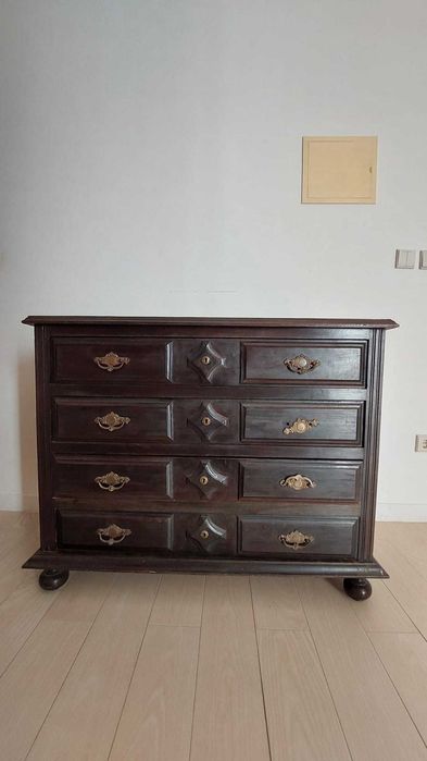 Conjunto de quarto casal  em madeira maciça