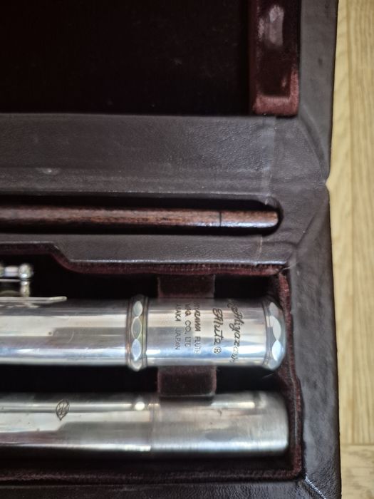 Флейта Міязава в гарному стані