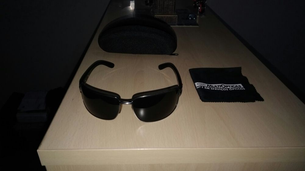 Oculos de sol Multiopticas.