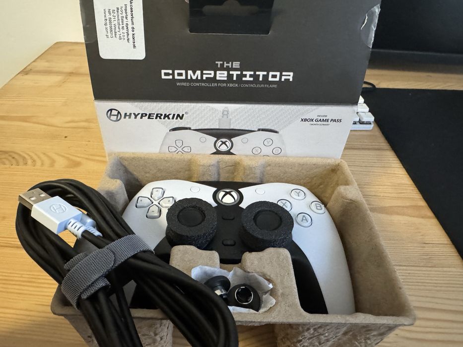Геймпад Hyperkin Competitor White Xbox